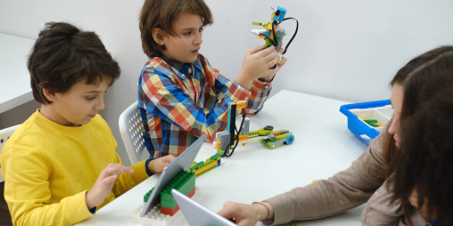 Lego warsztaty – super sposób na naukę programowania